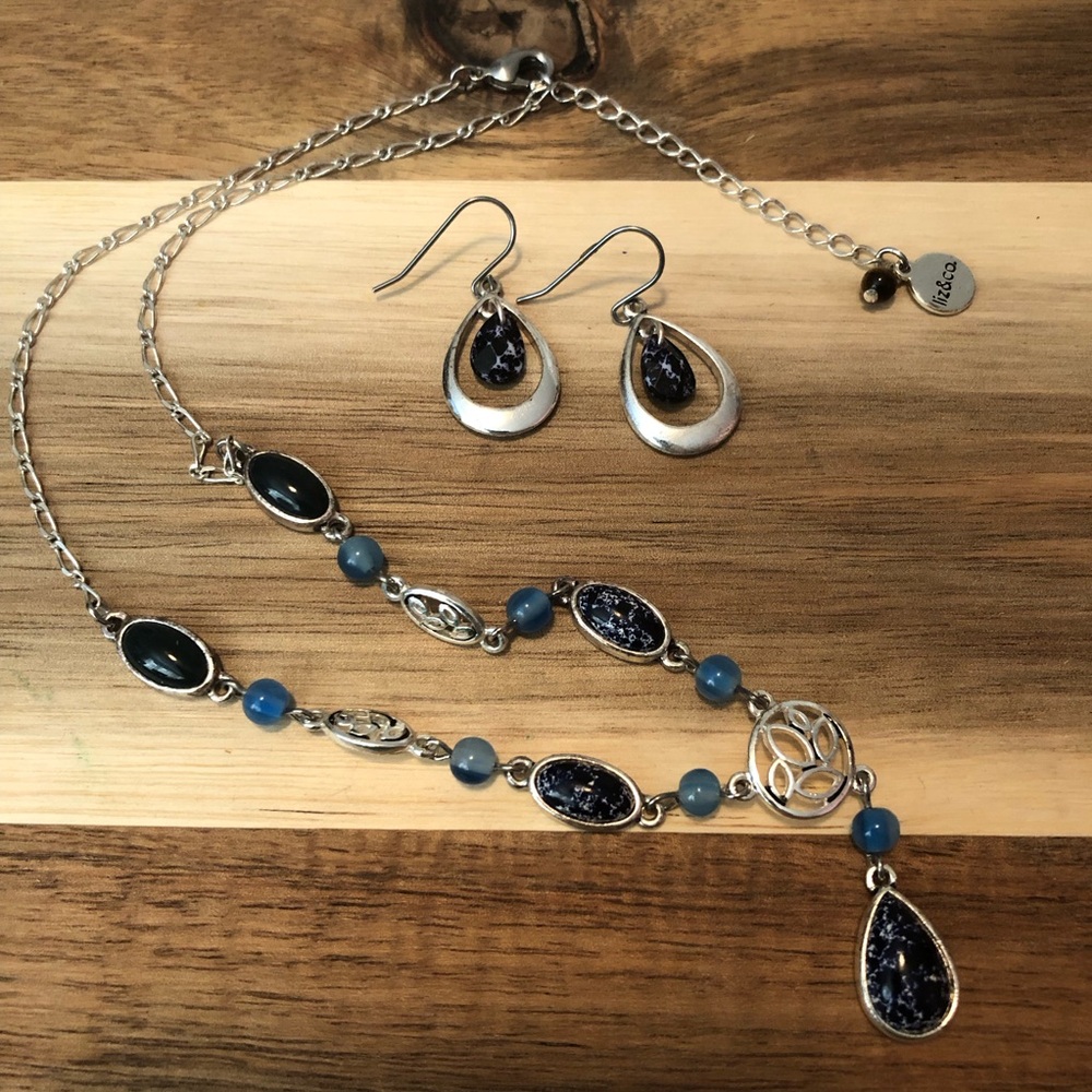 LIZ & CO - Silver Tone with‎ Blue Beads Statement Necklace and Earrings Set